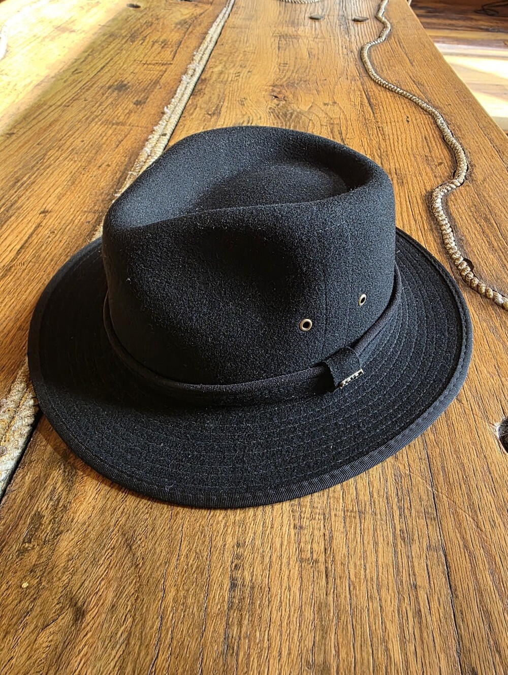 NWOT Scala Classico Black 100% Wool Felt Fedora Hat